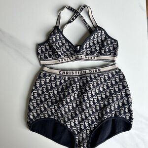 Dior Navy and Beige Logo Set